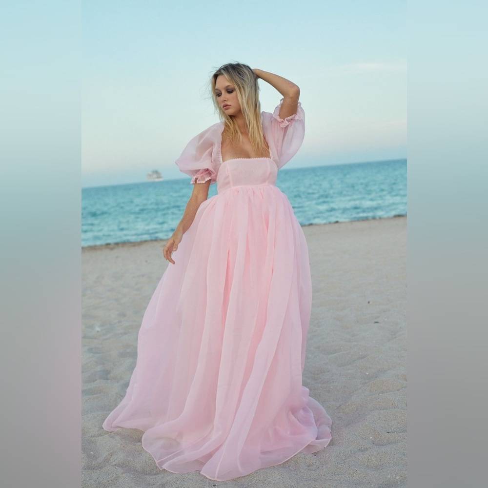 NWT Selkie The Pink Porcelain Puff Gown - Picture 6 of 13